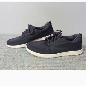 Reef  Navy Sneakers  M9